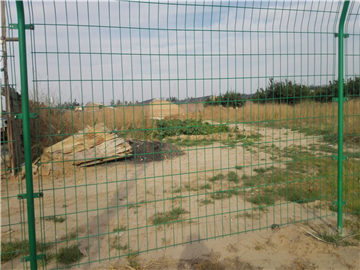 雙邊護(hù)欄 (16) 雙邊護(hù)欄 (16)